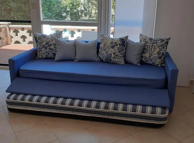 Villa Dei Fiori, Vicino Di Punta Pizzo *