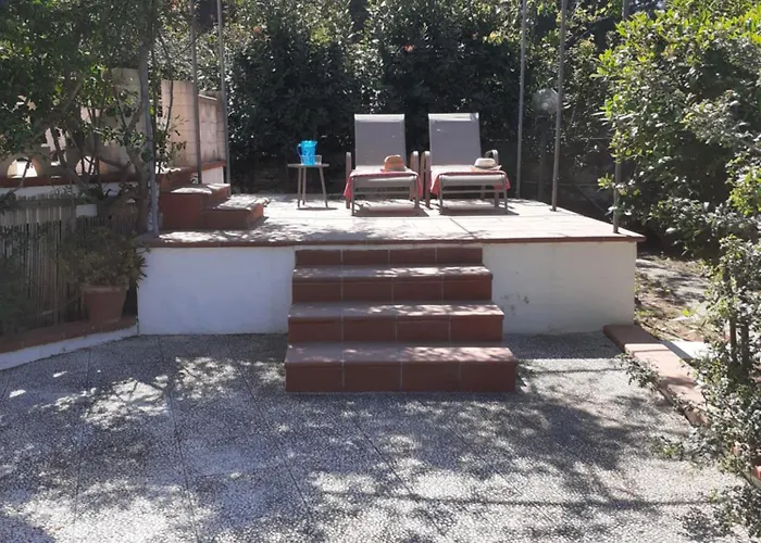 Villa Dei Fiori, Vicino Di Punta Pizzo *