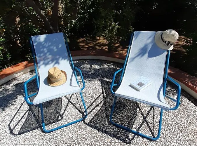 Dei Fiori, Vicino Di Punta Pizzo * Gallipoli